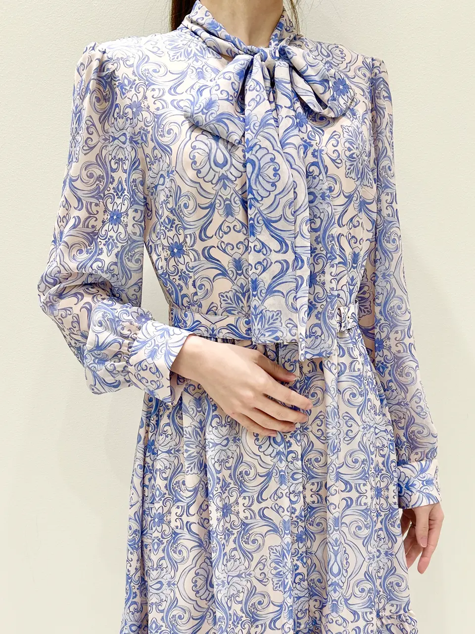 GRACE CONTINENTAL Wakazono コーディネート画像