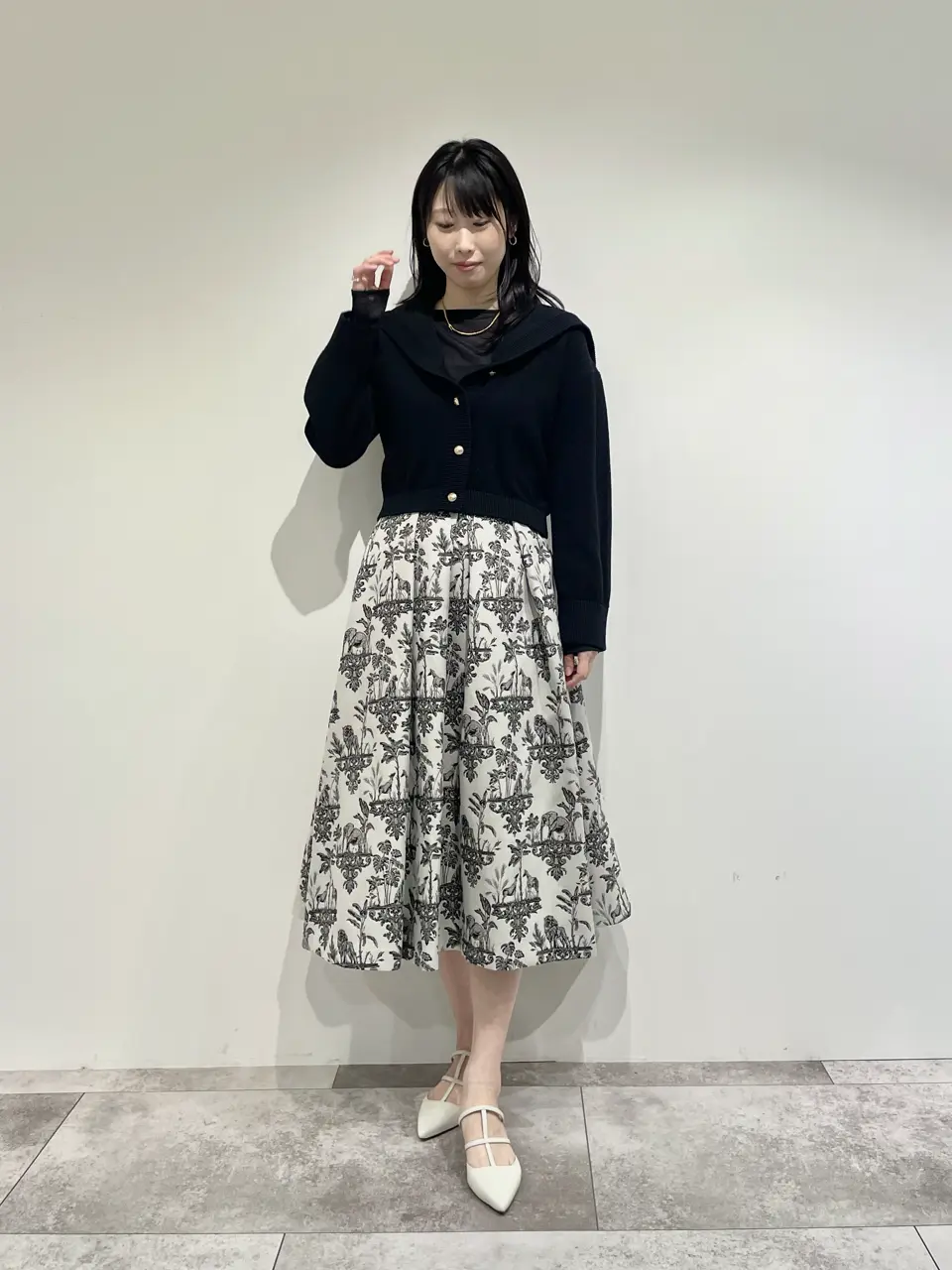 GRACE CONTINENTAL 端場　わかな コーディネート画像