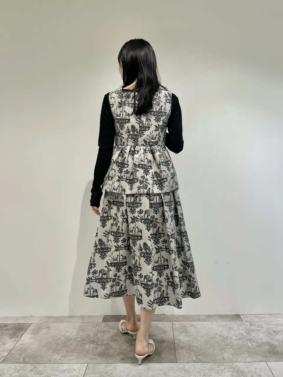 GRACE CONTINENTAL 端場　わかな コーディネート画像