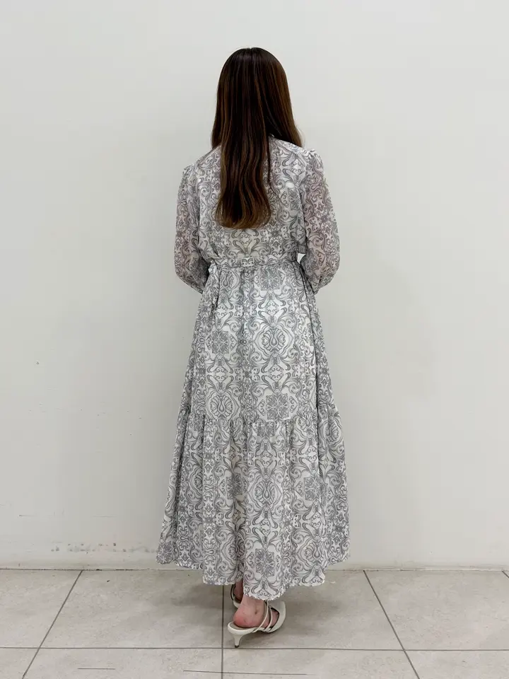 GRACE CONTINENTAL Miu Akamatsu コーディネート画像