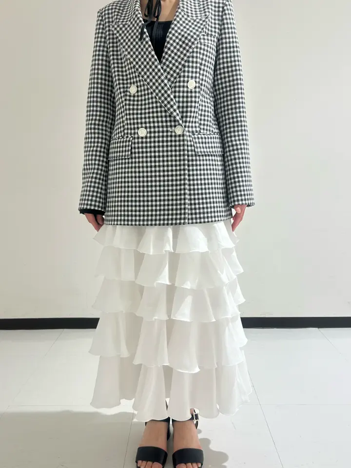 GRACE CONTINENTAL 狩野　珠季 コーディネート画像