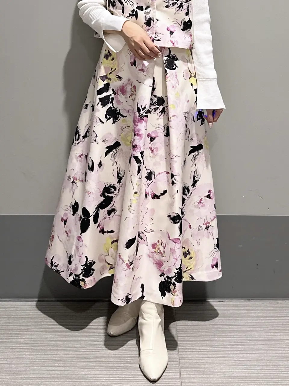 GRACE CONTINENTAL MORITA AI コーディネート画像