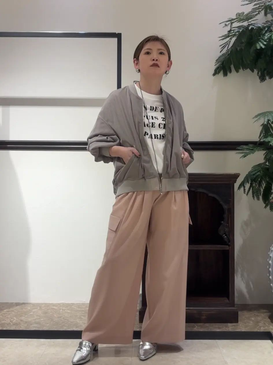  N.YURI コーディネート画像