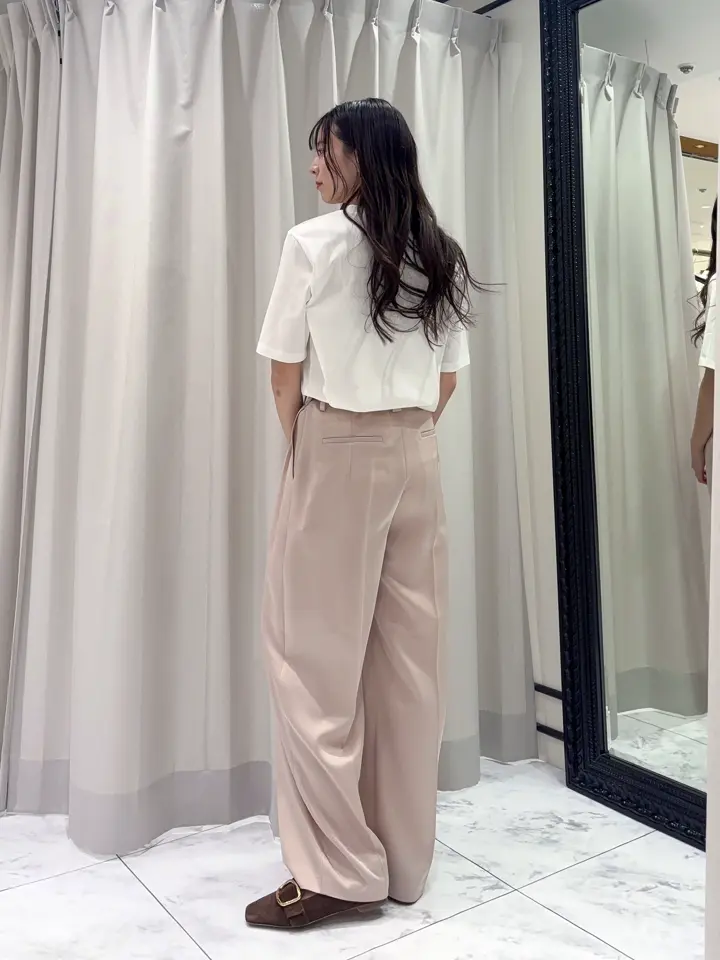 GRACE CONTINENTAL Hikaru Okada コーディネート画像