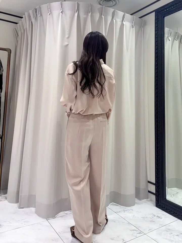 GRACE CONTINENTAL Hikaru Okada コーディネート画像