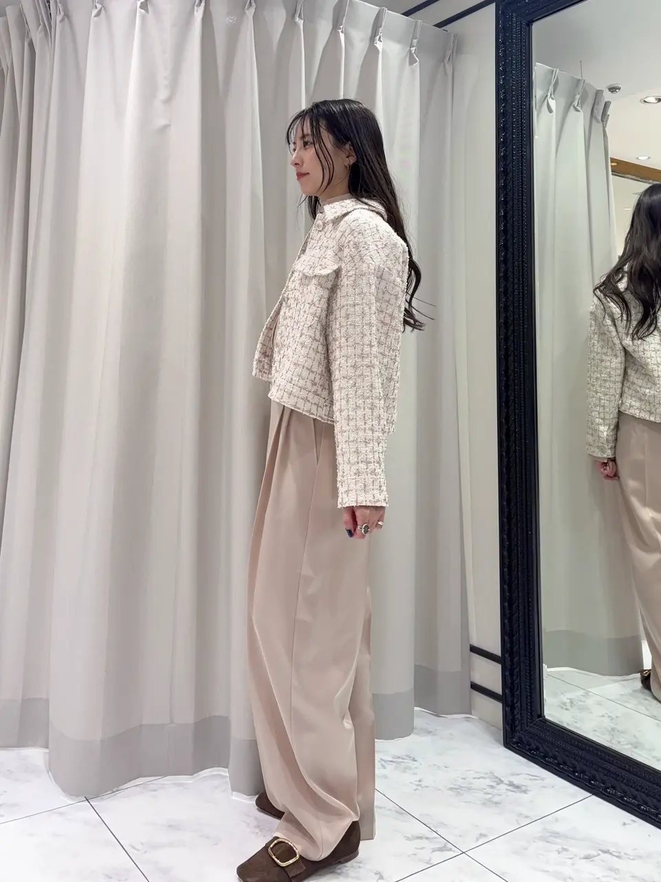 GRACE CONTINENTAL Hikaru Okada コーディネート画像