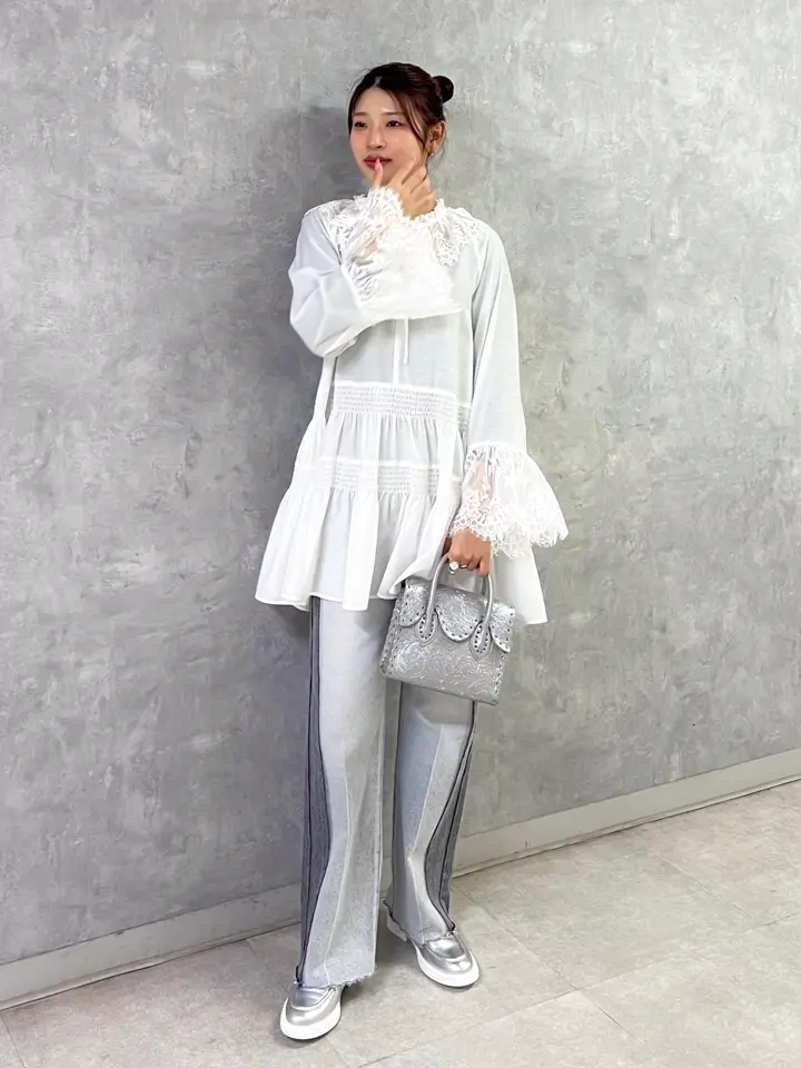 GRACE CONTINENTAL NORIA コーディネート画像