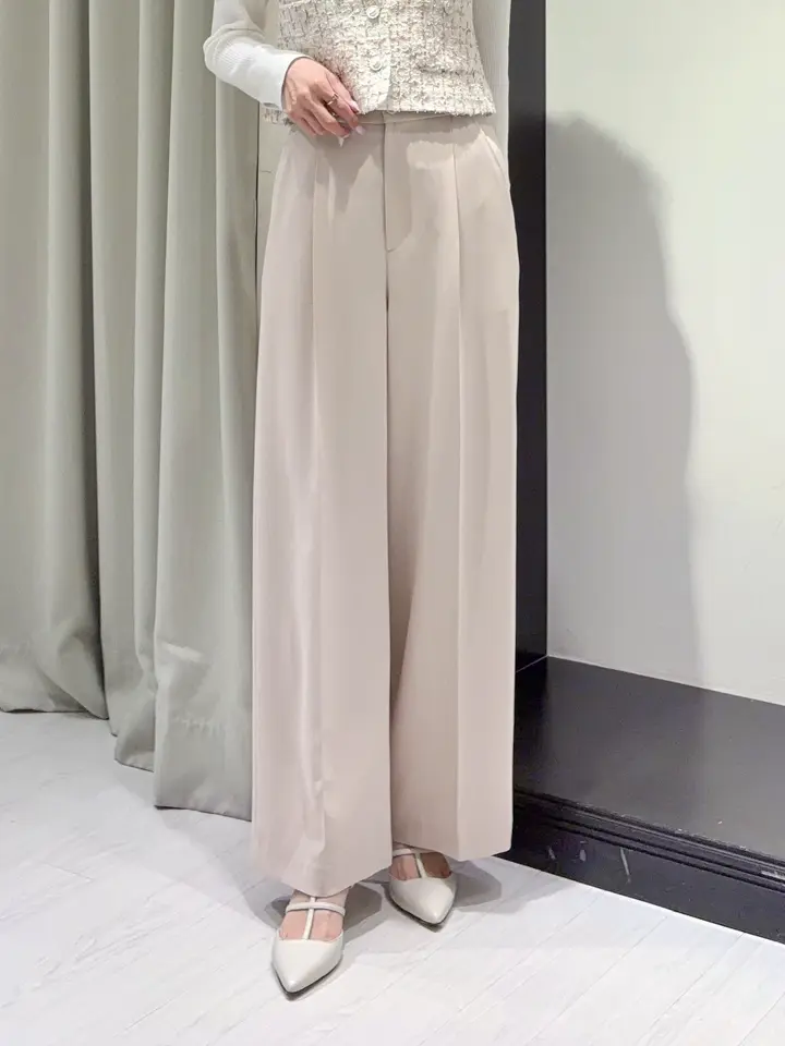 GRACE CONTINENTAL 亀田 未希 コーディネート画像