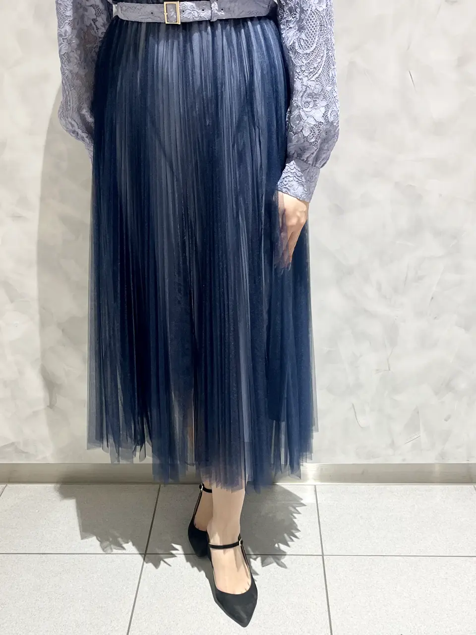 GRACE CONTINENTAL 根本　紗良 コーディネート画像