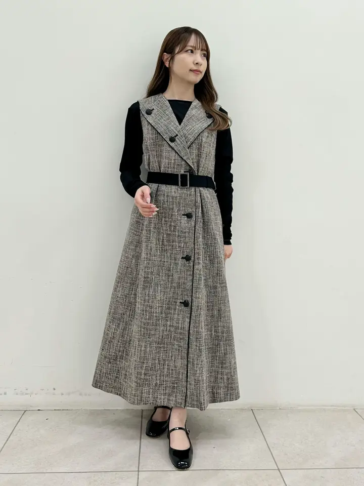 GRACE CONTINENTAL Miu Akamatsu コーディネート画像