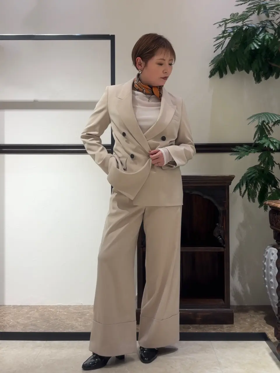  N.YURI コーディネート画像