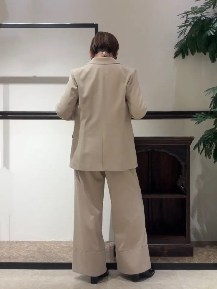 GRACE CONTINENTAL N.YURI コーディネート画像