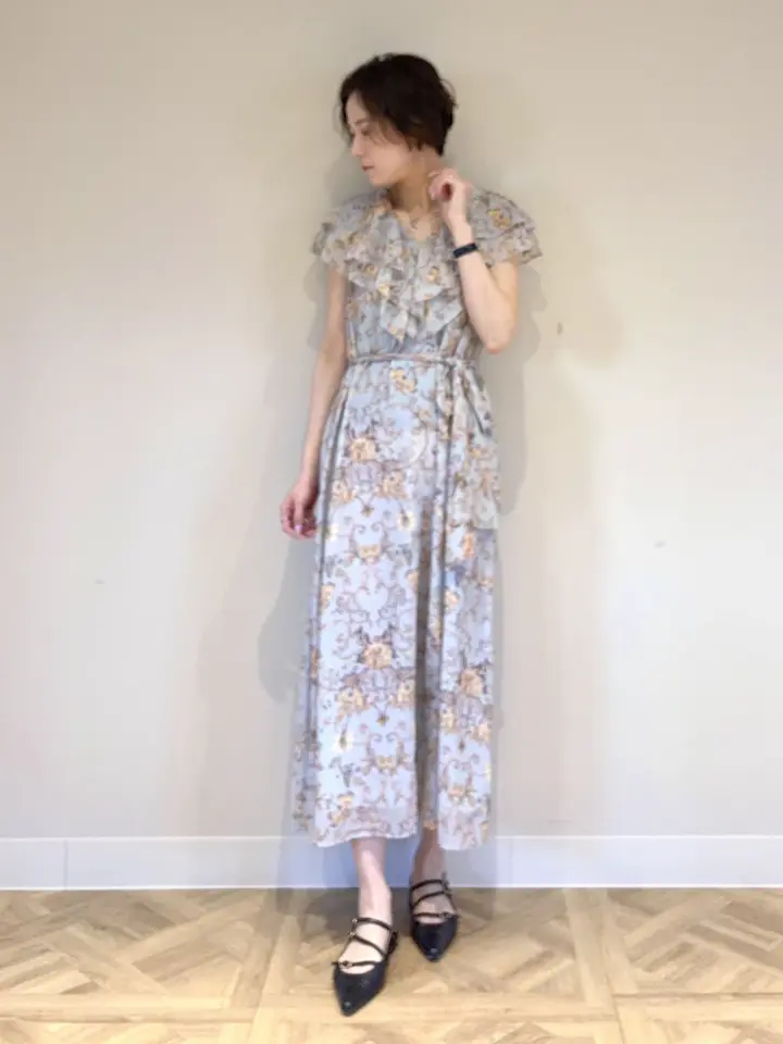 GRACE CONTINENTAL 亀田 未希 コーディネート画像