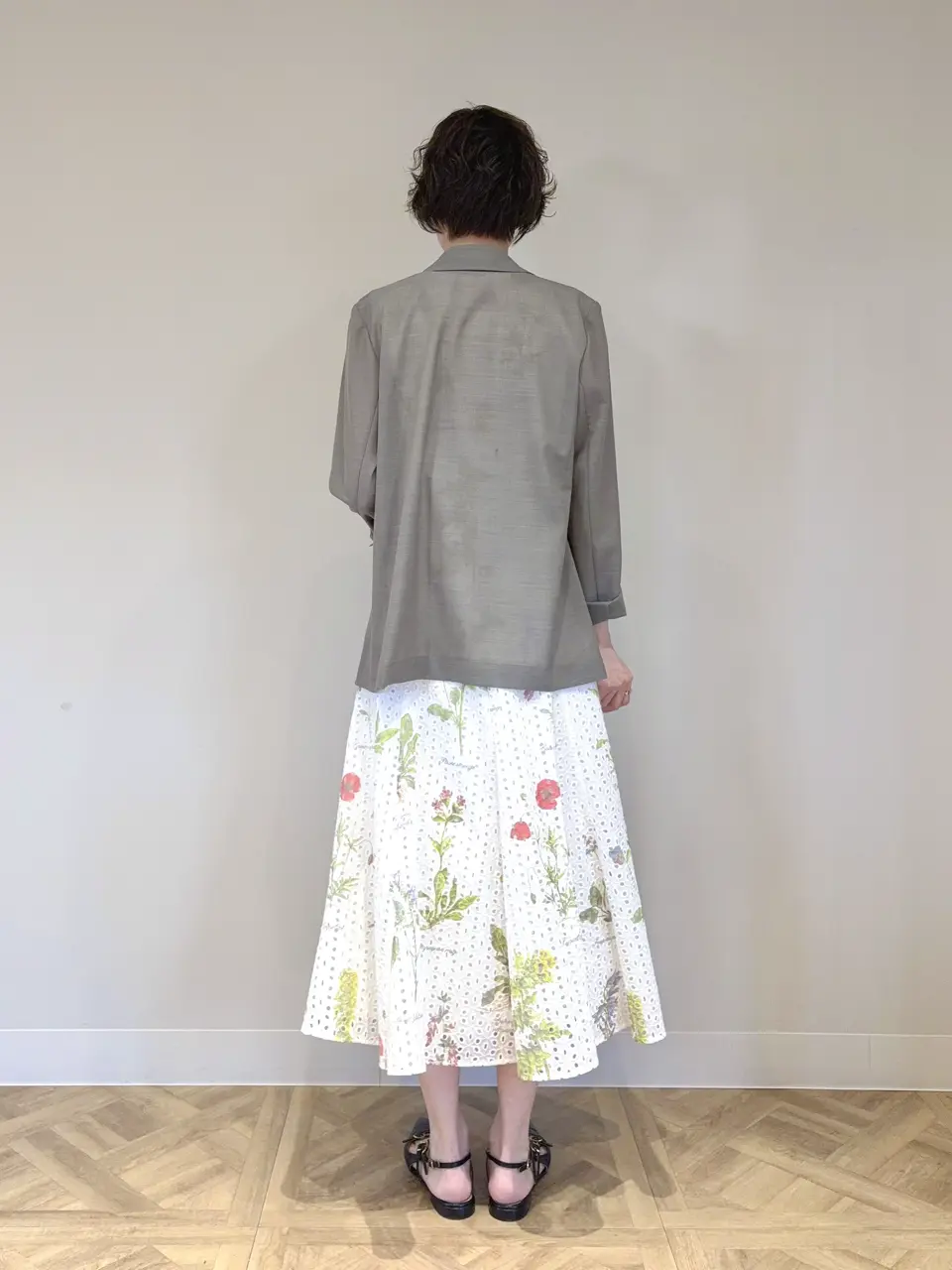 GRACE CONTINENTAL 亀田 未希 コーディネート画像