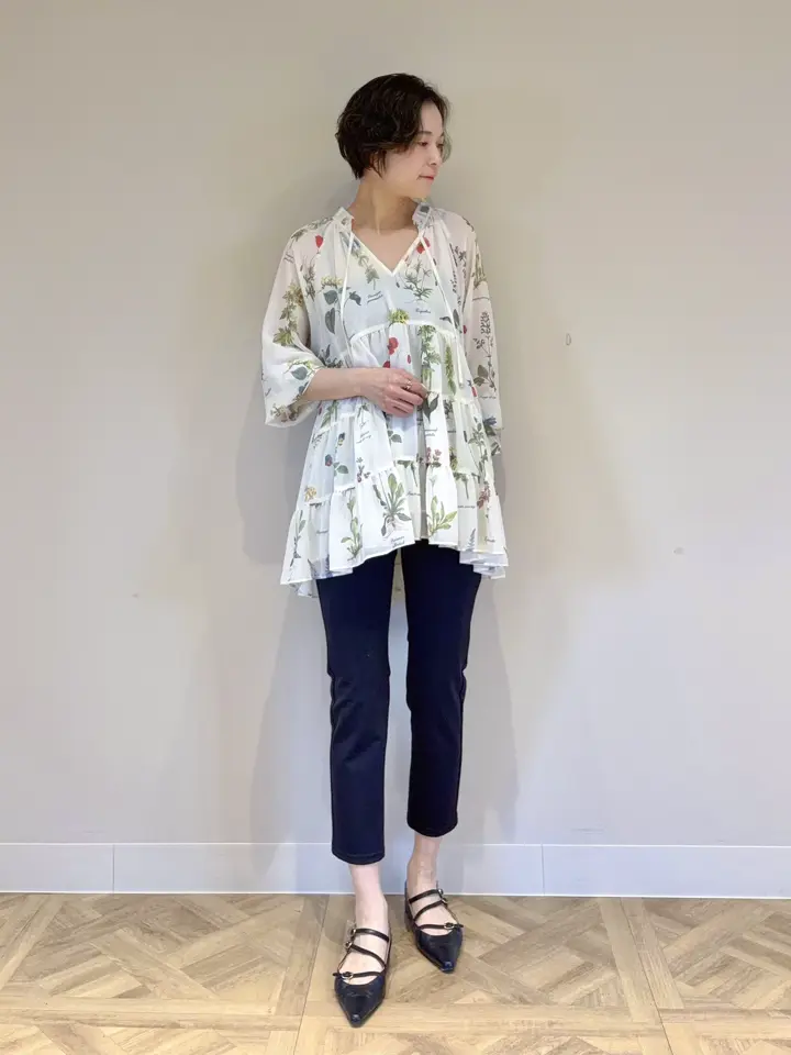 GRACE CONTINENTAL 亀田 未希 コーディネート画像