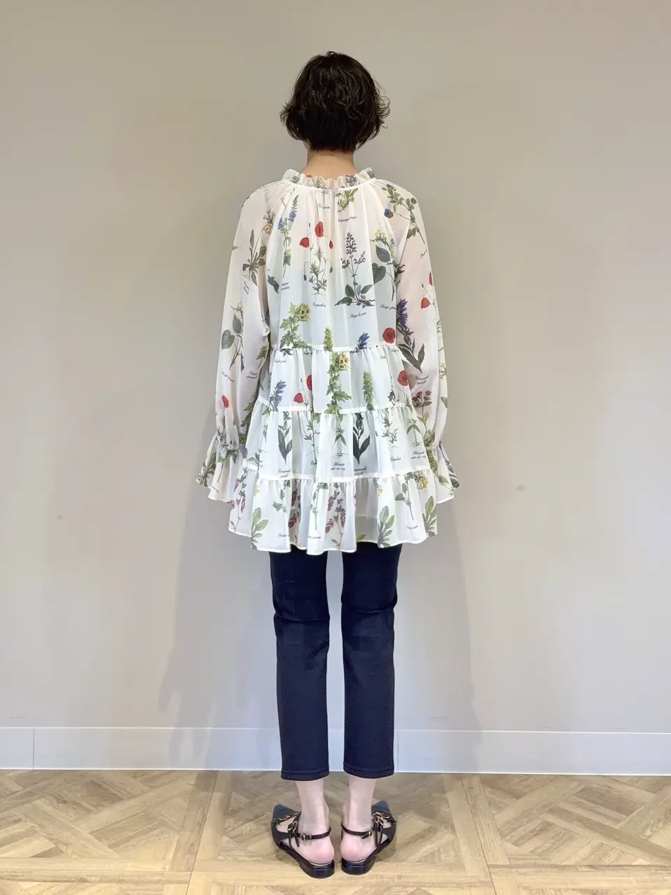 GRACE CONTINENTAL 亀田 未希 コーディネート画像