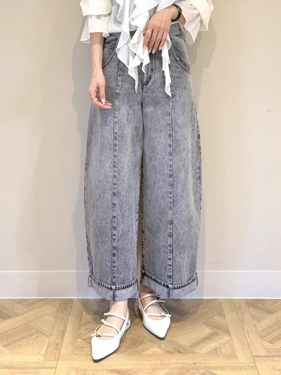 GRACE CONTINENTAL 亀田 未希 コーディネート画像