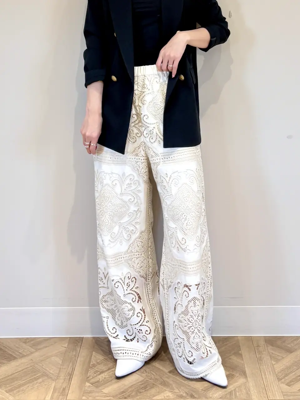 GRACE CONTINENTAL Yuuki NOZAWA コーディネート画像