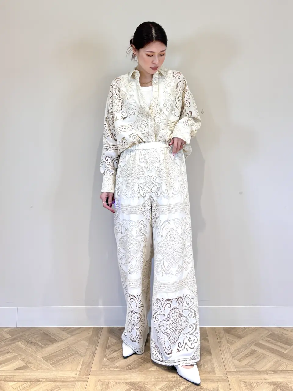 GRACE CONTINENTAL Yuuki NOZAWA コーディネート画像