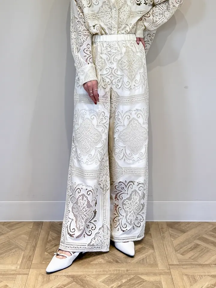 GRACE CONTINENTAL Yuuki NOZAWA コーディネート画像