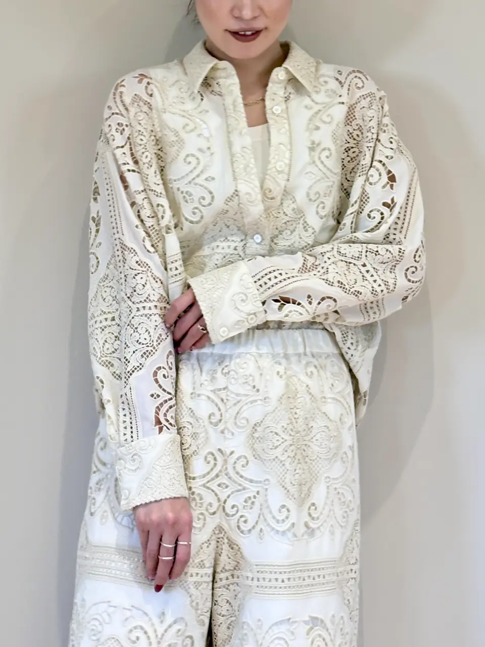 GRACE CONTINENTAL Yuuki NOZAWA コーディネート画像