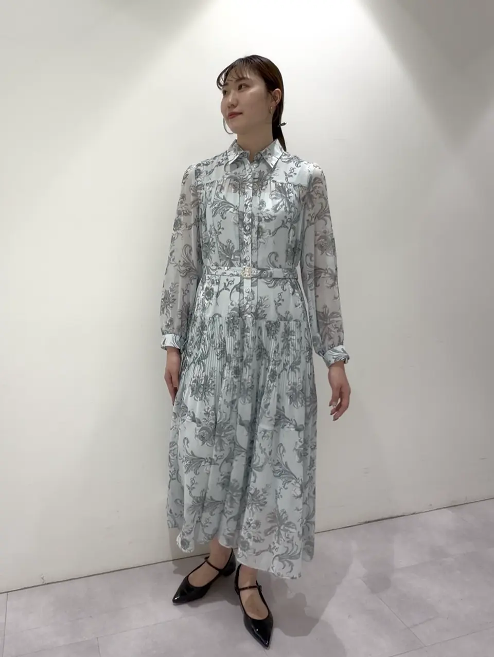 GRACE CONTINENTAL 遠藤　みずき コーディネート画像