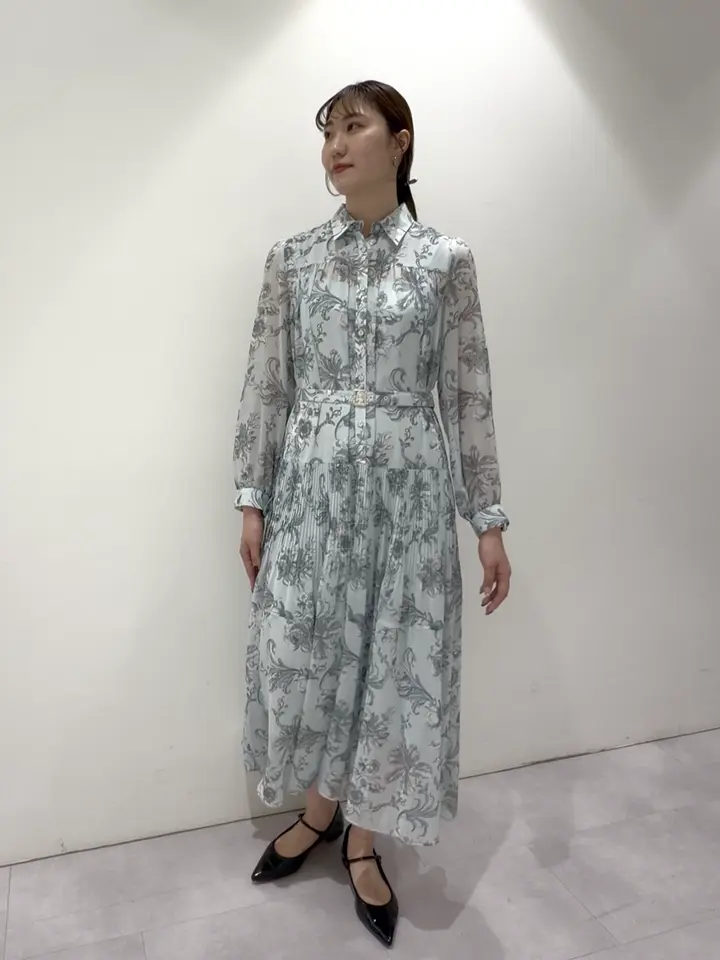 GRACE CONTINENTAL 遠藤　みずき コーディネート画像