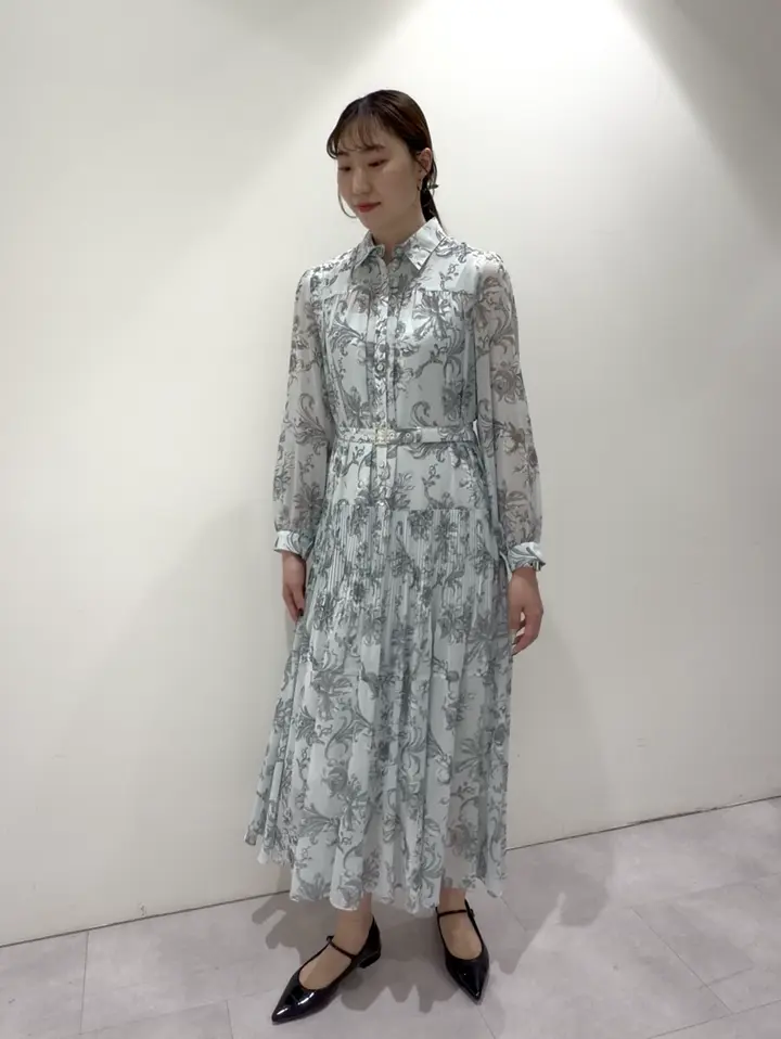 GRACE CONTINENTAL 遠藤　みずき コーディネート画像