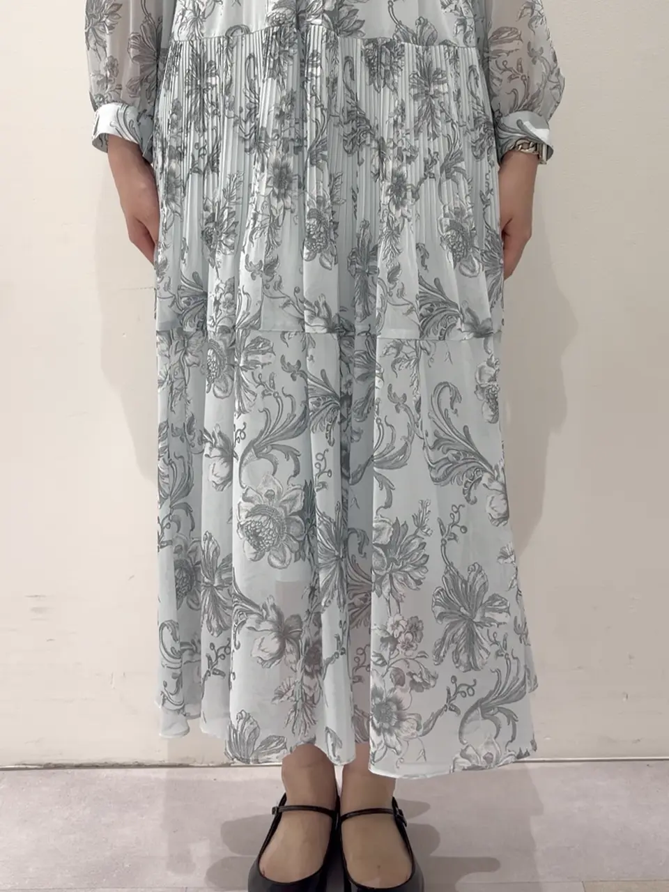 GRACE CONTINENTAL 遠藤　みずき コーディネート画像