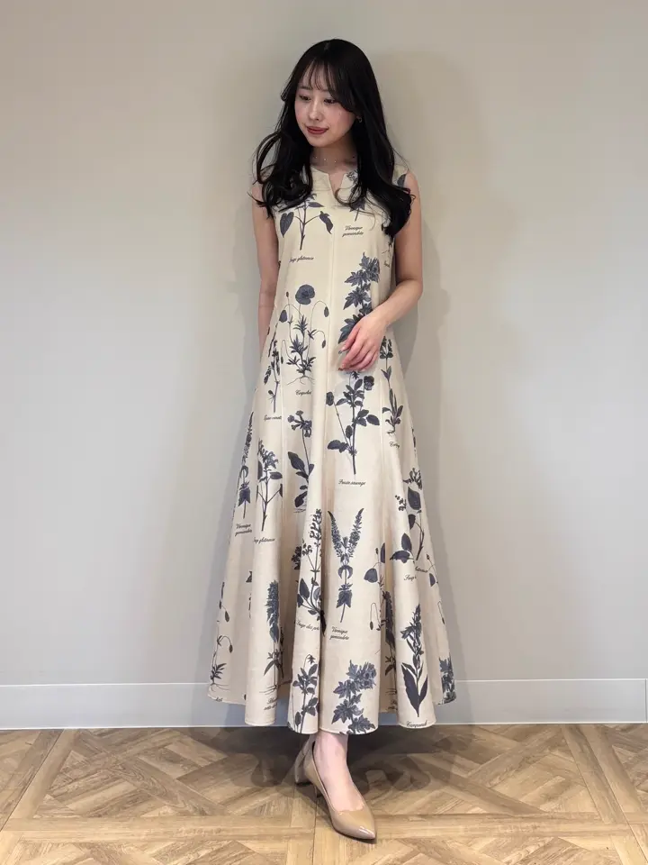 GRACE CONTINENTAL Kikuchi コーディネート画像