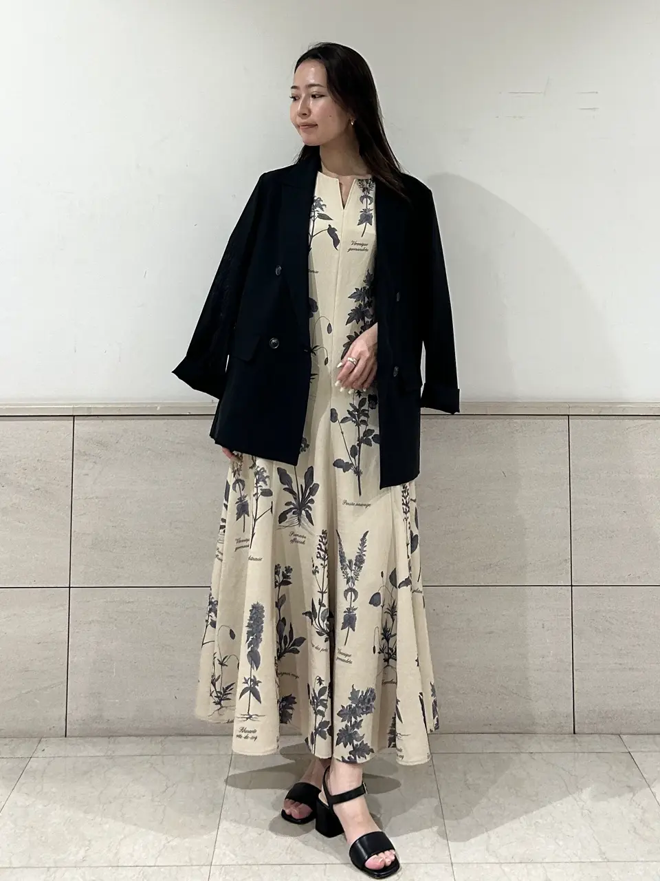 GRACE CONTINENTAL ERINA KATO コーディネート画像