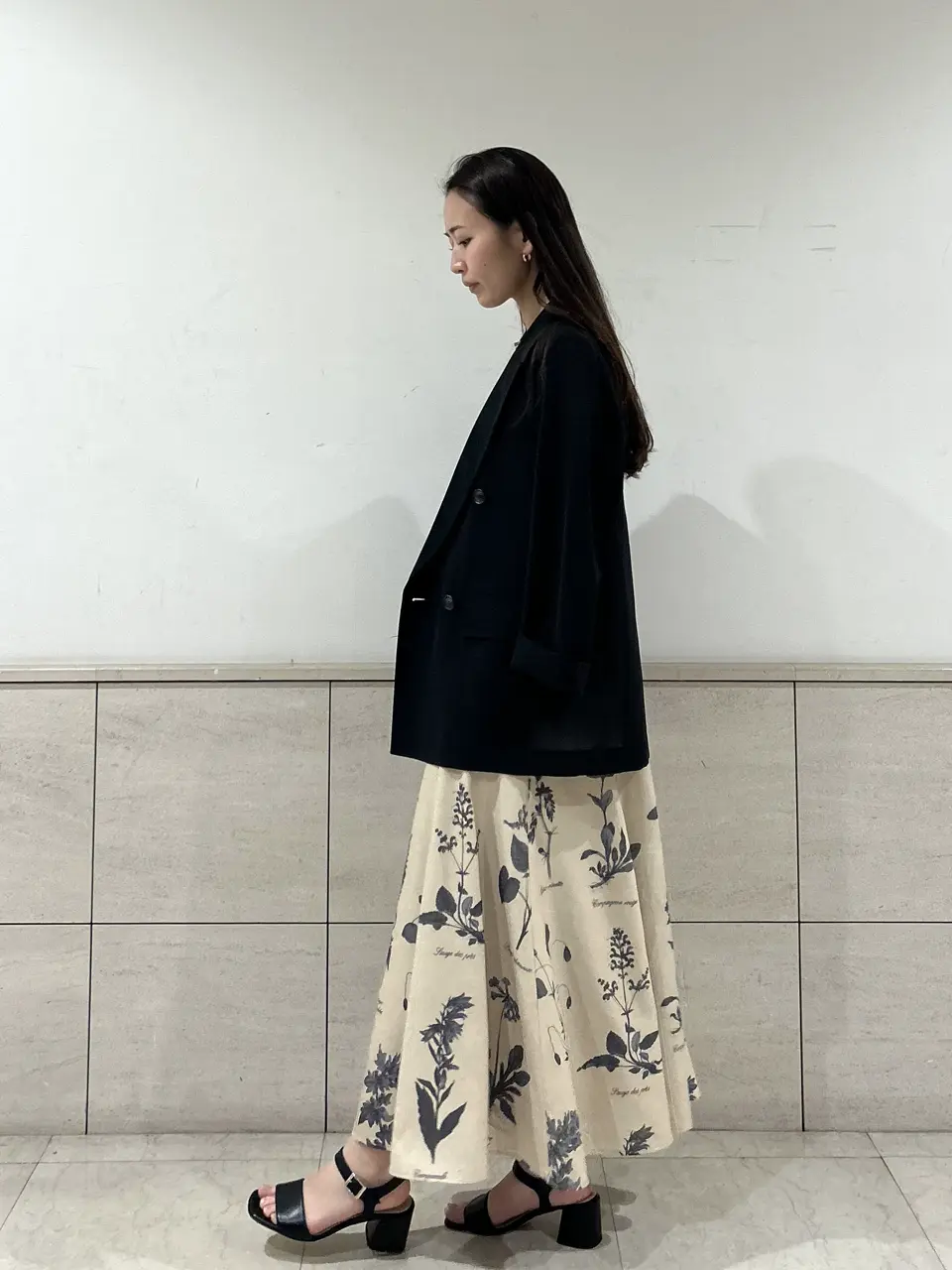 GRACE CONTINENTAL ERINA KATO コーディネート画像