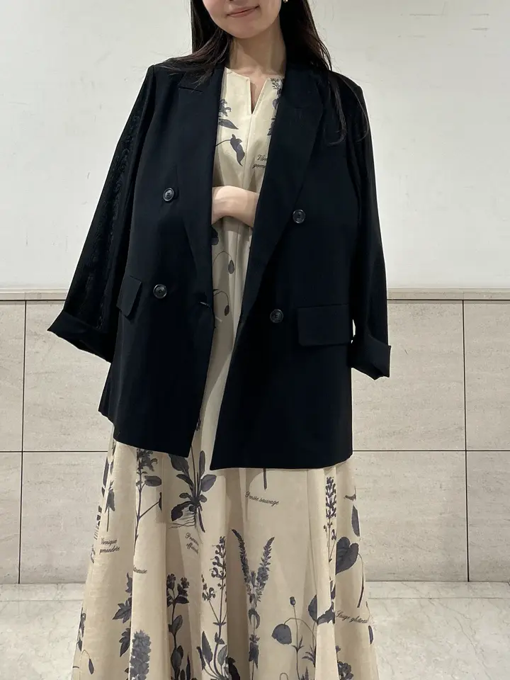 GRACE CONTINENTAL ERINA KATO コーディネート画像