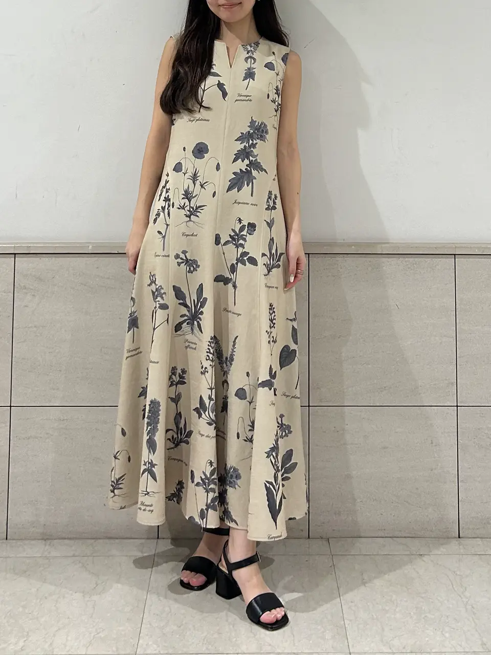 GRACE CONTINENTAL ERINA KATO コーディネート画像