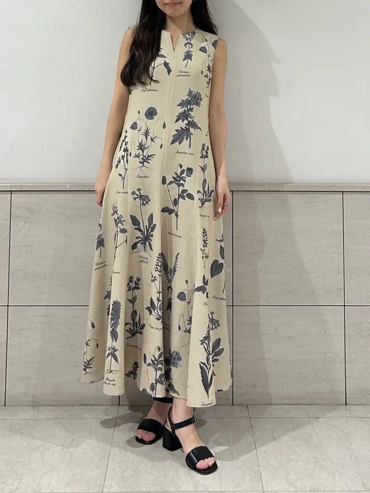 GRACE CONTINENTAL ERINA KATO コーディネート画像