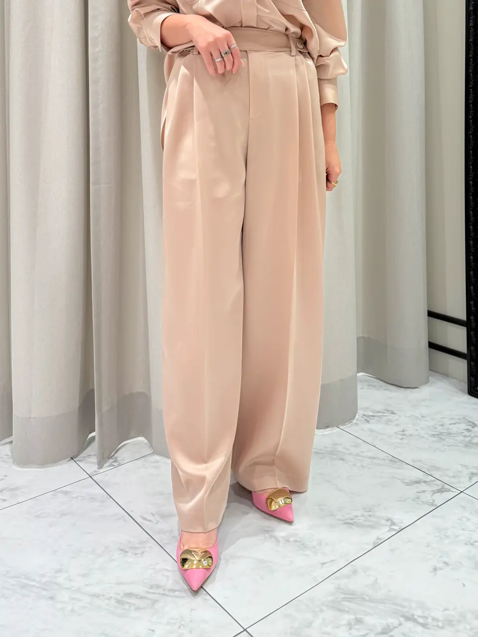 GRACE CONTINENTAL Adachi コーディネート画像