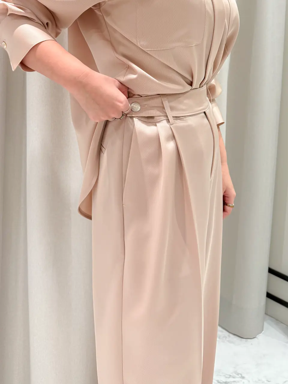 GRACE CONTINENTAL Adachi コーディネート画像