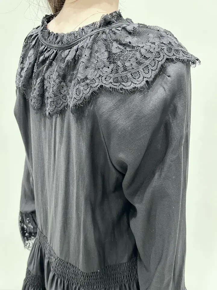 GRACE CONTINENTAL Wakazono コーディネート画像