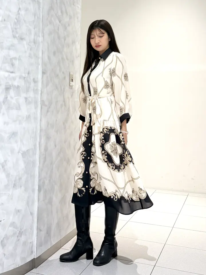 GRACE CONTINENTAL momo コーディネート画像