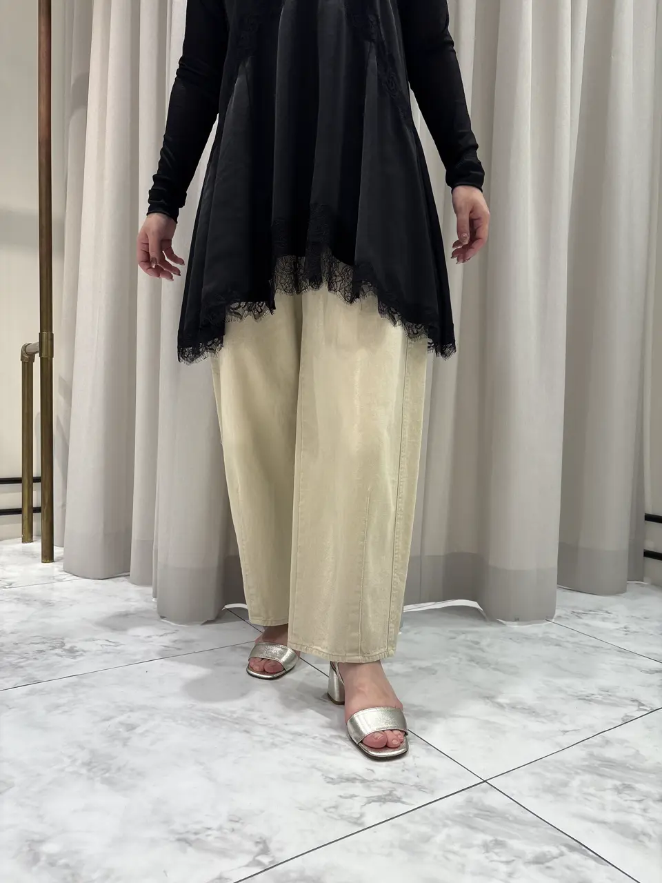 GRACE CONTINENTAL 泉　敦子 コーディネート画像