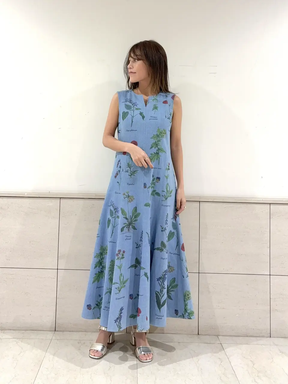 GRACE CONTINENTAL yukimi yonee コーディネート画像