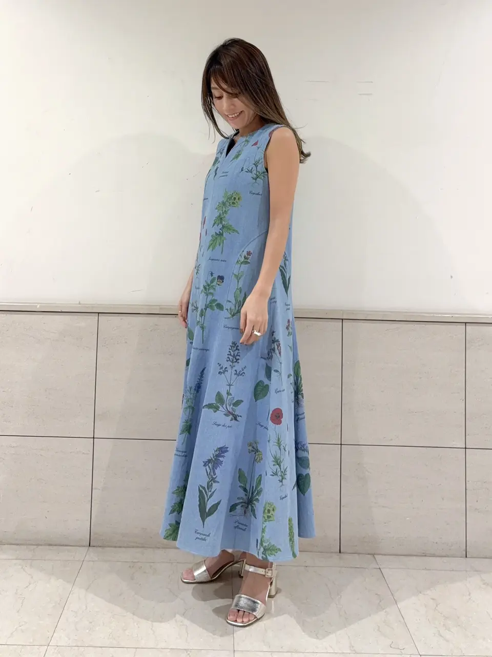 GRACE CONTINENTAL yukimi yonee コーディネート画像