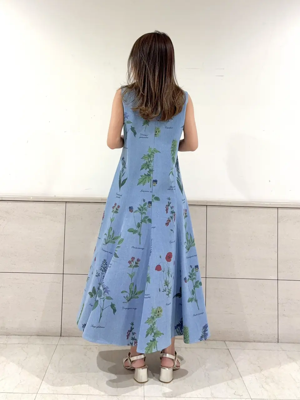 GRACE CONTINENTAL yukimi yonee コーディネート画像