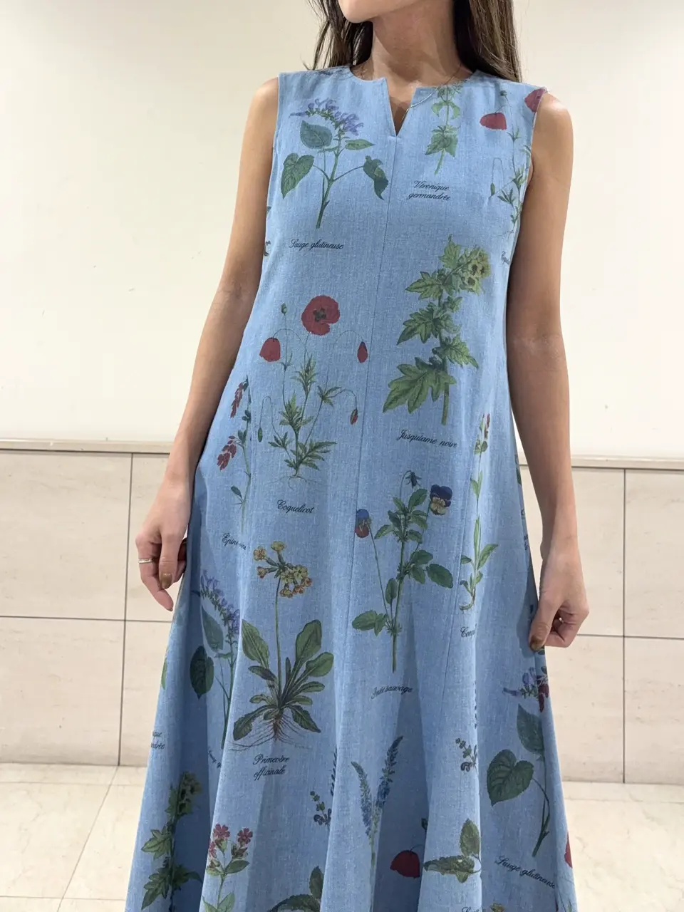 GRACE CONTINENTAL yukimi yonee コーディネート画像