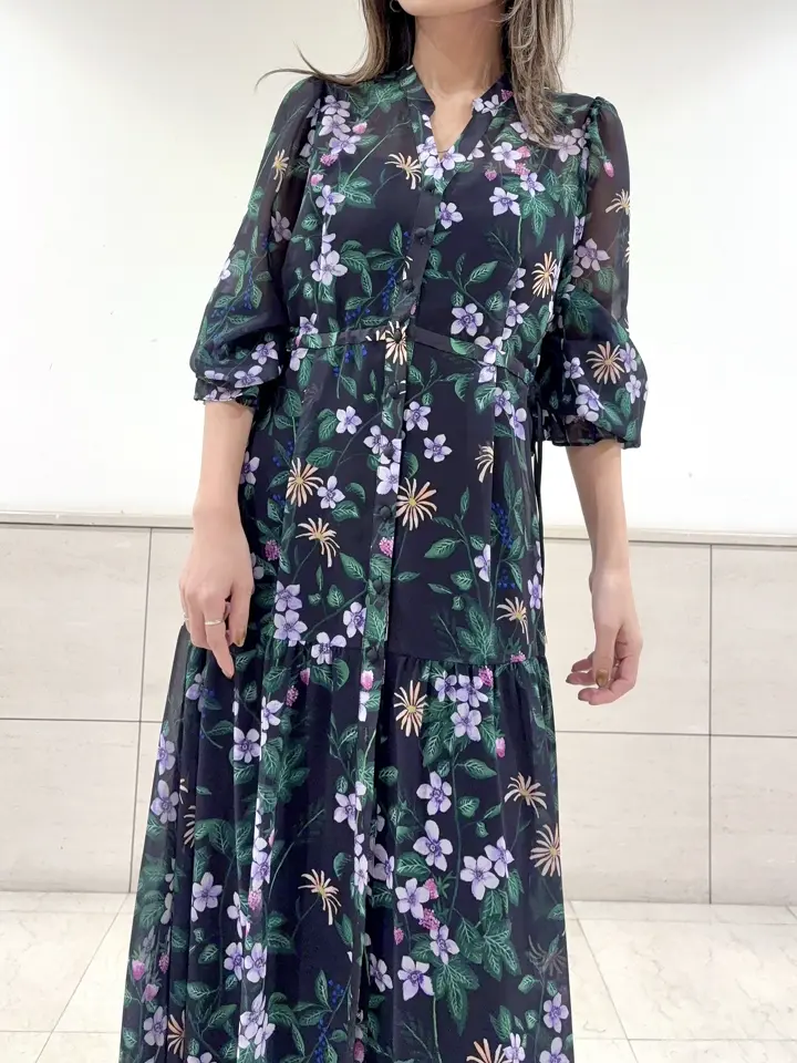 GRACE CONTINENTAL yukimi yonee コーディネート画像