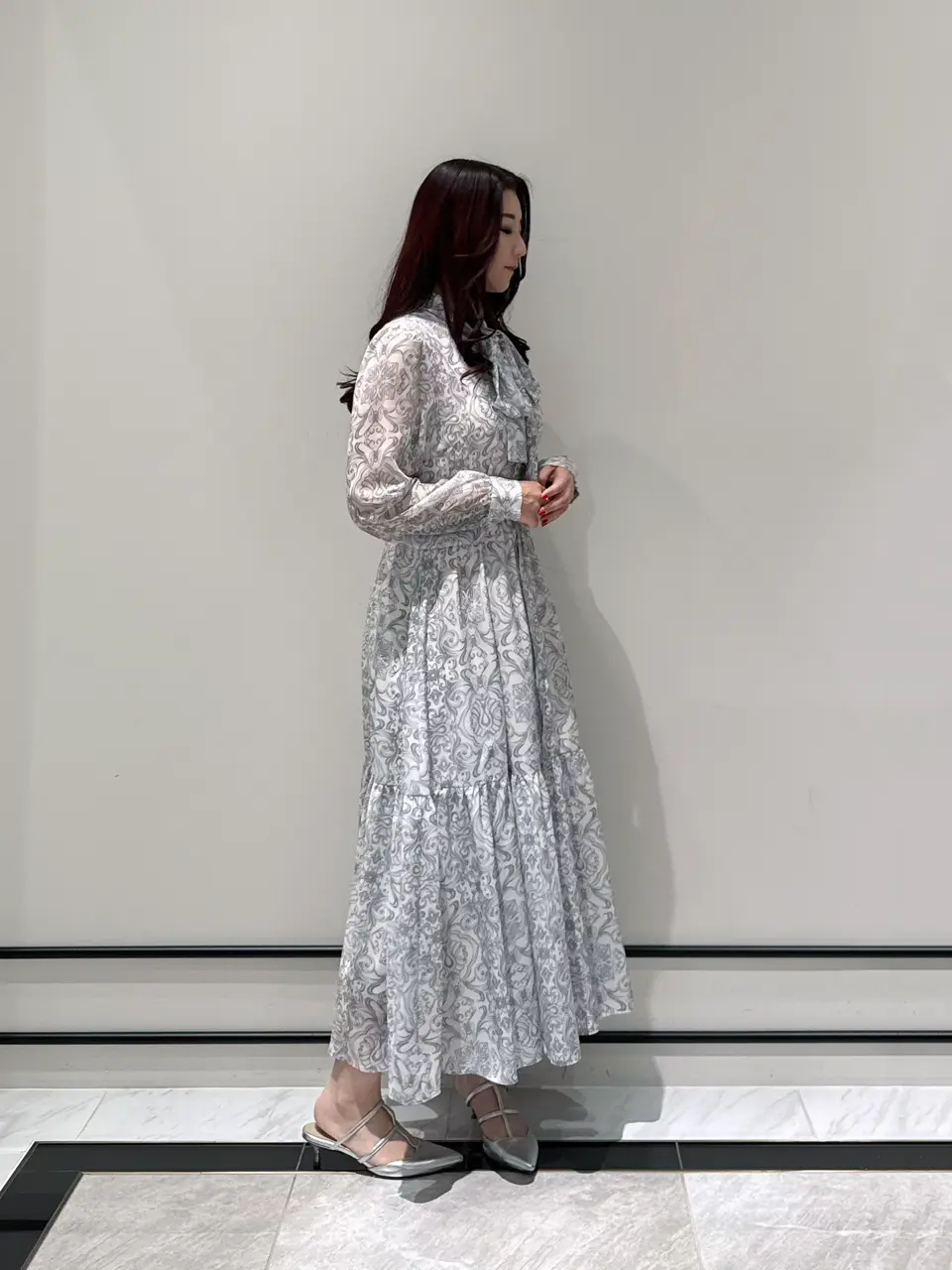 GRACE CONTINENTAL MOMOKO コーディネート画像