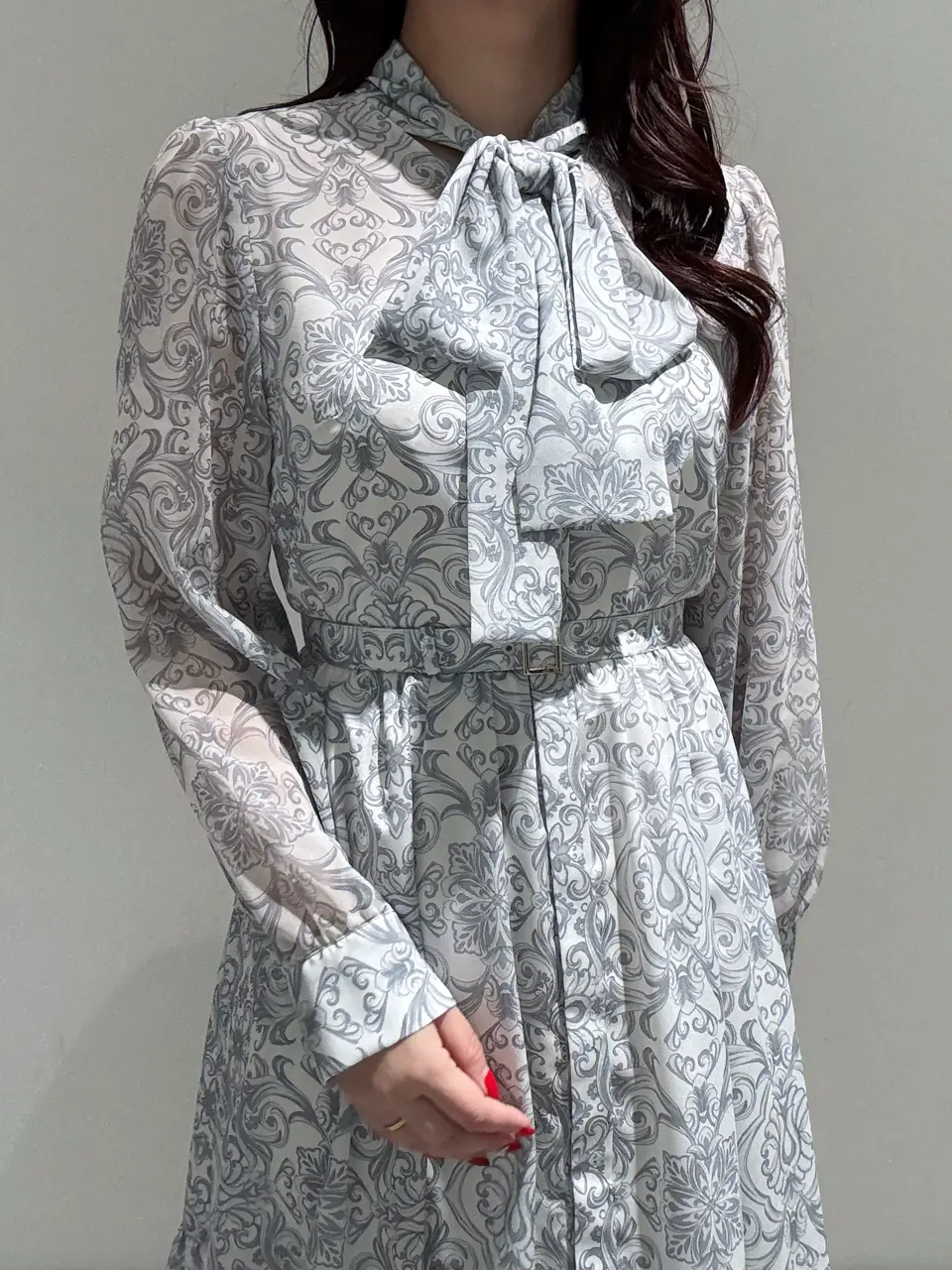 GRACE CONTINENTAL MOMOKO コーディネート画像