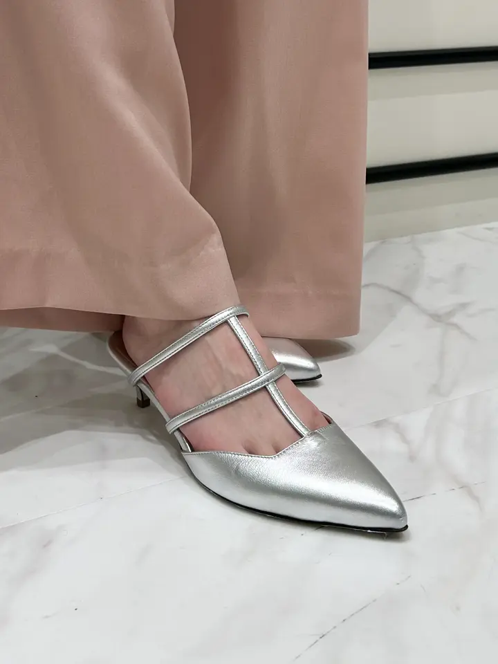 GRACE CONTINENTAL Wakazono コーディネート画像