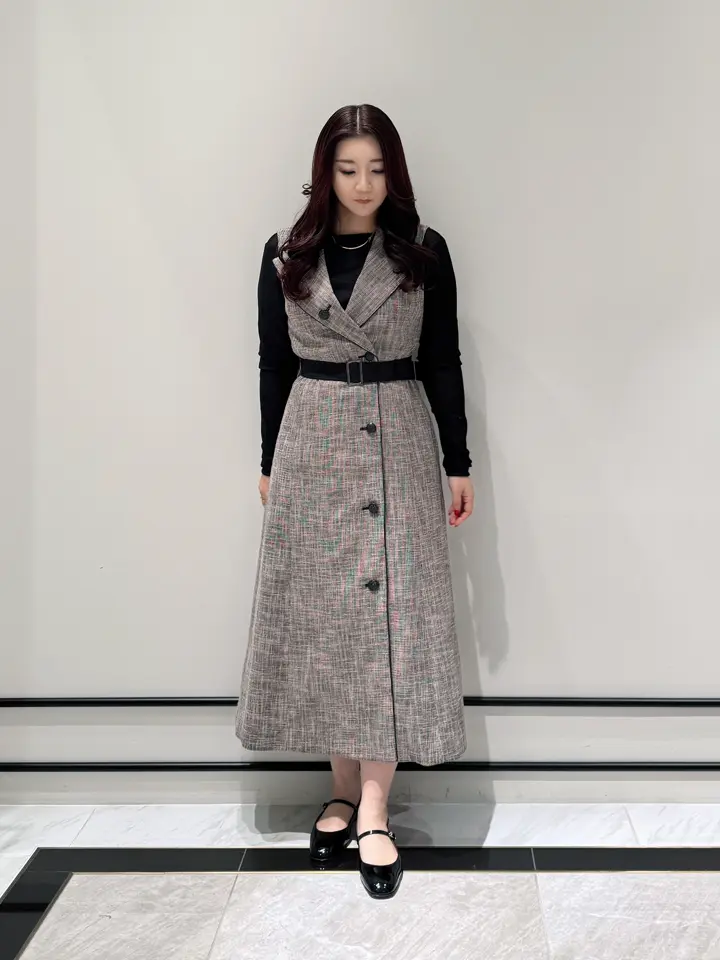 GRACE CONTINENTAL MOMOKO コーディネート画像