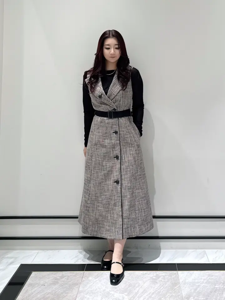 GRACE CONTINENTAL MOMOKO コーディネート画像